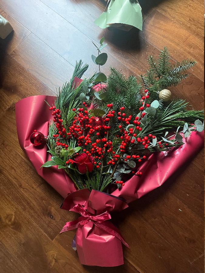Red Holiday Flower Arrangement