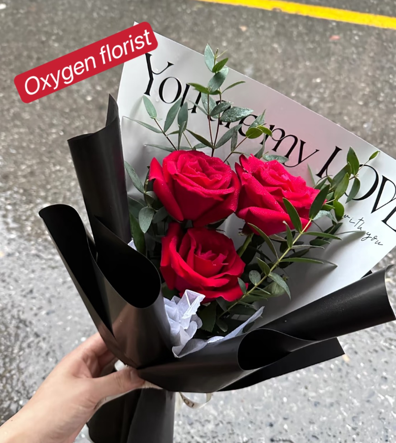 Red rose bouquet